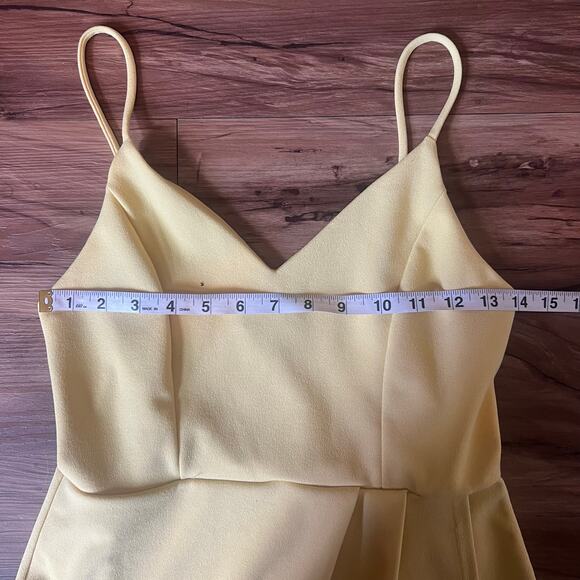 Yellow Spaghetti Strap V-Neck Bodycon Dress Size Medium - Picture 5 of 7